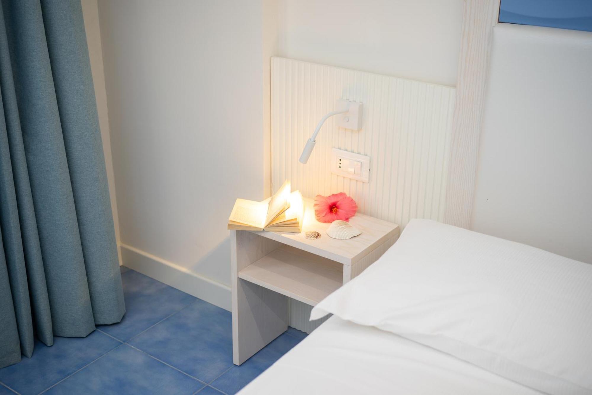 Suite Hotel L'Oasi Di Riaci (Adults Only) Santa Domenica  Luaran gambar